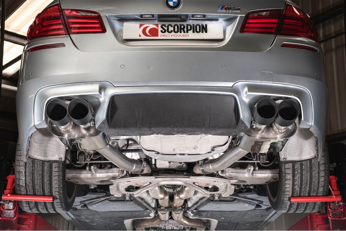 Scorpion Rear silencers only Black ceramic Daytona trims BMW M5 F10 2011-2016
