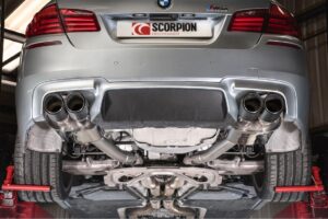 Scorpion Rear silencers only Carbon Fibre Ascari trims BMW M5 F10 2011-2016